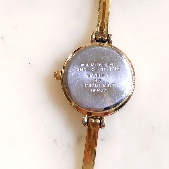 Vintage Anne Klein II Gold Tone with Crystals Stainless Steel Back Bangle Watch. - Picture 4 of 4